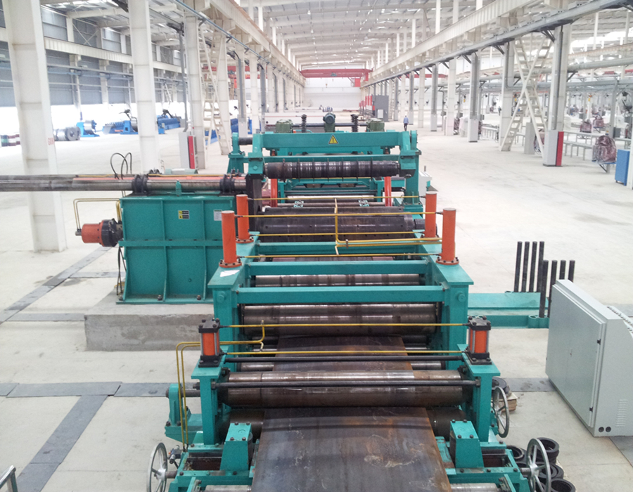 橫剪復合生產(chǎn)線(圖2)